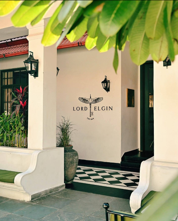 Lord Elgin — the bar